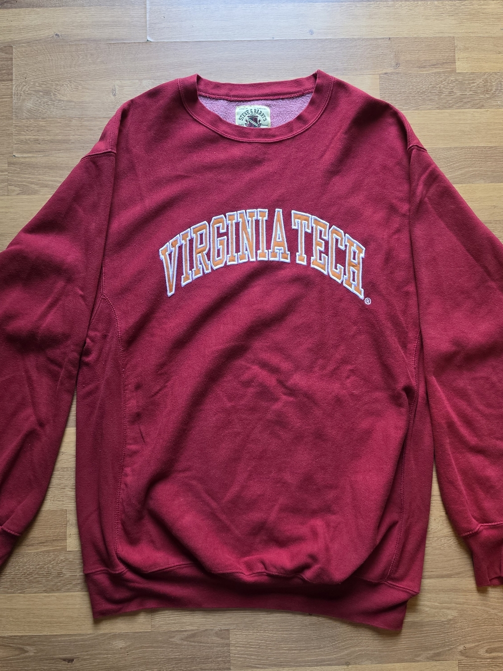 VTG Steve & Barry's Virginia Tech Crewneck Sweatshirt in Cardinal Red